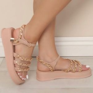 Chain Platform Sandal